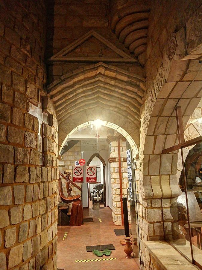 Castillo De Тарапото Екстериор снимка